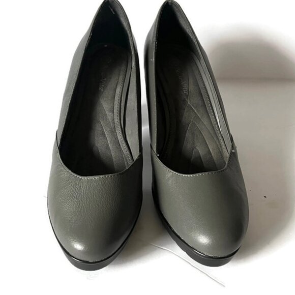 Bella Vita Heels sz 6.5 - Picture 4 of 7